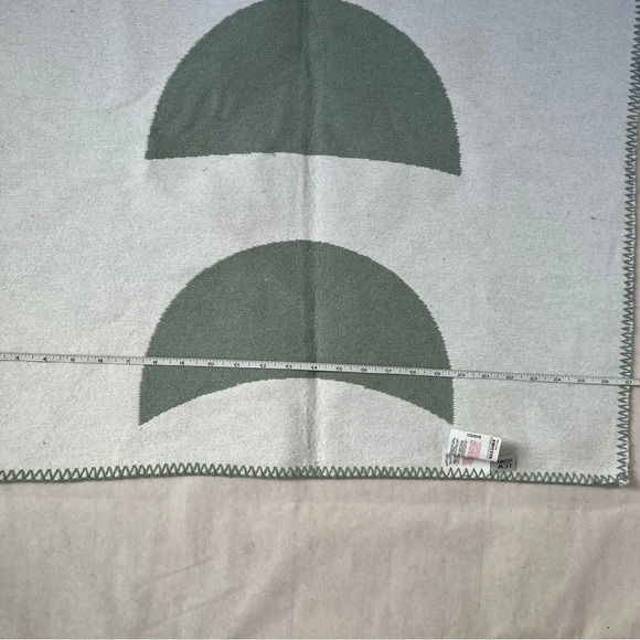 LC Waikiki Super Soft carpet rug - Picture 8 of 10